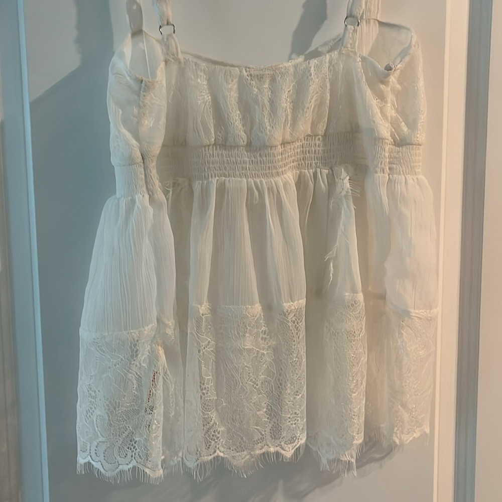 🌻🍂Free People ~Intimately 🍂🌻-camisole or tank.THIS ITEM IS FREE WITH A PURCHASE🌻 - Picture 3 of 5